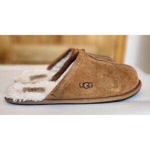 UGG Sz 11 Chestnut Suede Scuff Slippers Slip On Slide Warm Cozy Winter Shearling